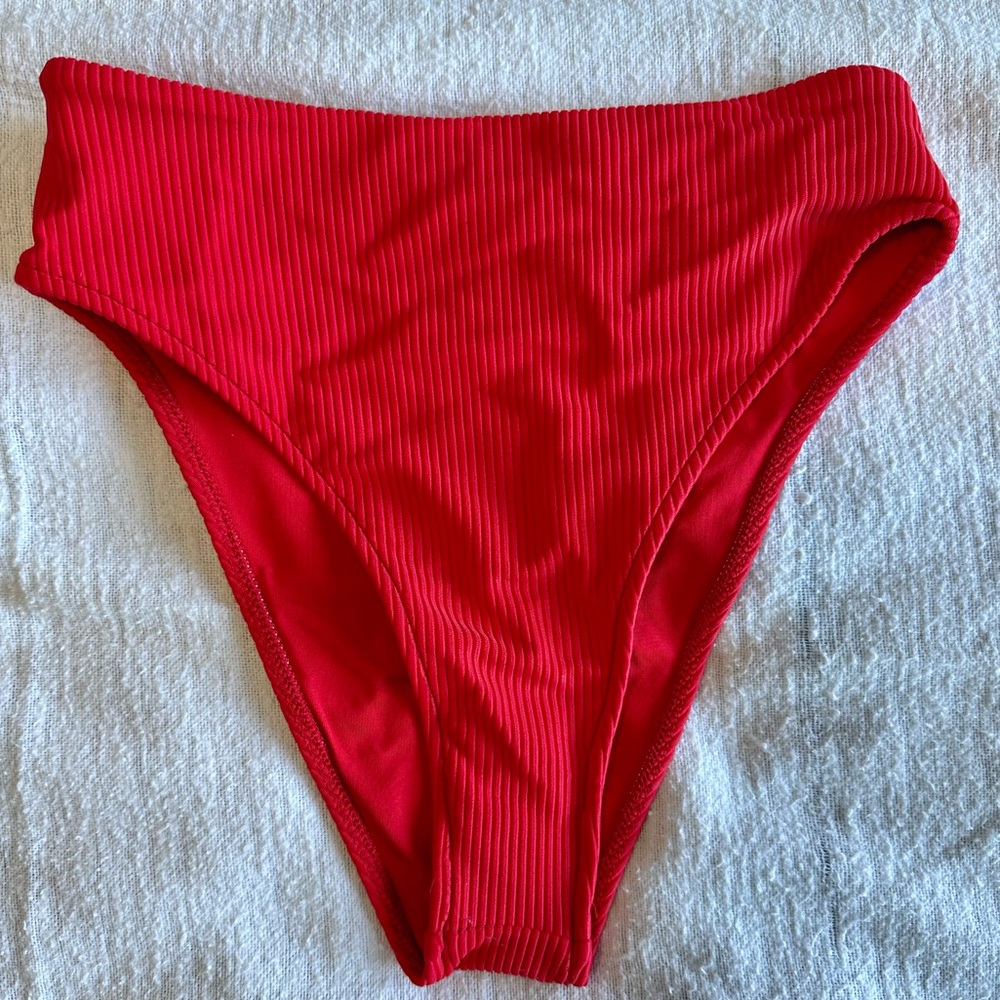 NWOT Frankies Bikinis Bikini Bottom Red XS